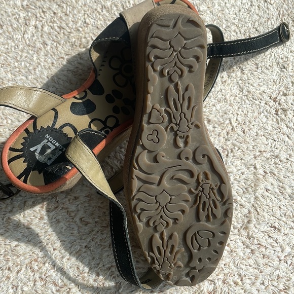 Fly London suede & leather sandals. Tan & black w/ orange accents. EU38 or 7 US - Picture 3 of 4